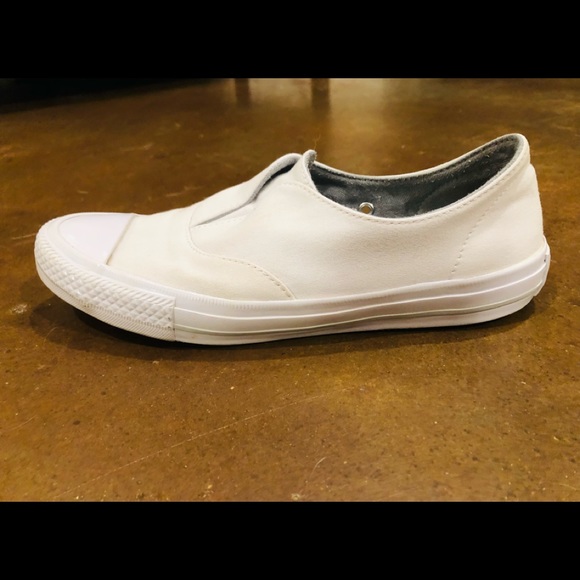 Converse tennis shoes, no lace - Picture 1 of 6